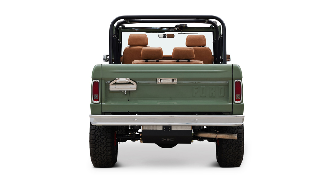 1973 Classic Ford Broncos Coyote Series in Boxwood Green with Whiskey Interior with family roll cage muirfield