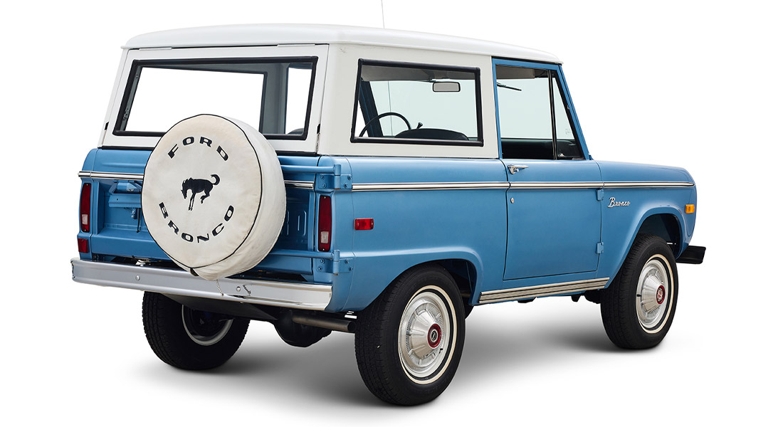 Ford Bronco Restored 1976 Brittany Blue 302 v8 with White Hard Top