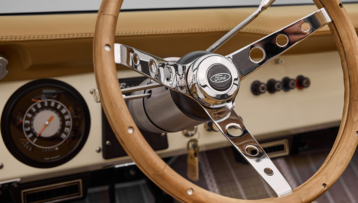 Classic Ford Broncos wood steering wheel