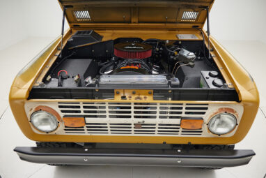 1966 Classic ford bronco in goldenrod patina paint 302 motor